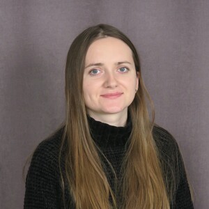 &nbsp;Добрый день, меня зовут Ольга, я помогу определиться с покрытием для вашей площадки